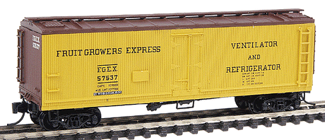 Fruit Growers Express Wood Refrigerator Car - Ready to Run -- Fruit Growers Express (Ventilator Refrigerator)