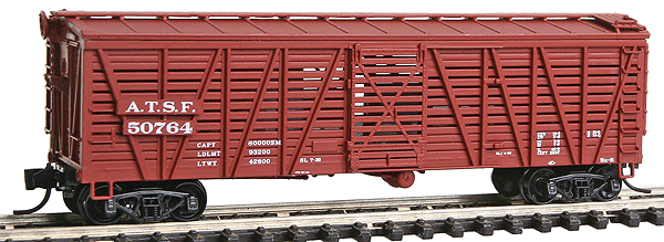 Santa Fe Class Sk-R Single-Deck Stock Car - Ready to Run -- Santa Fe 1938-43 w/AB Brakes (Boxcar Red)