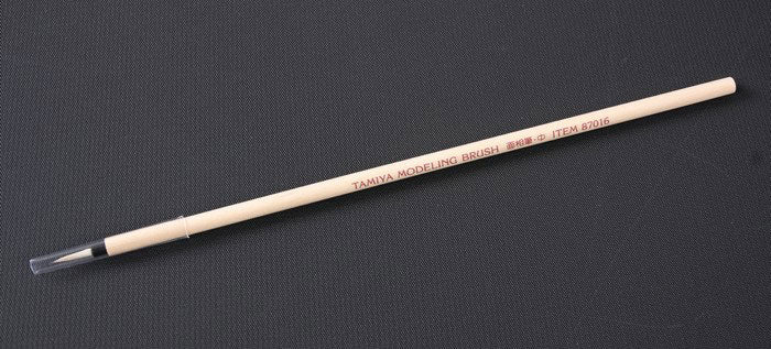 Horse Hair Paint Brush -- Medium Pointed
