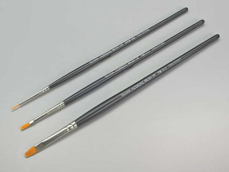 High Finish Standard Brush Set -- 1 Each: #0 Flat, #2 Flat, Untra-Fine Pointed