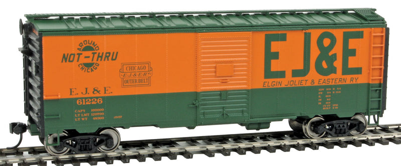 40' AAR 1944 Boxcar - Ready to Run -- Elgin, Joliet & Eastern #61226 (orange, green; Large EJ&E, Not Thru Slogan)-1