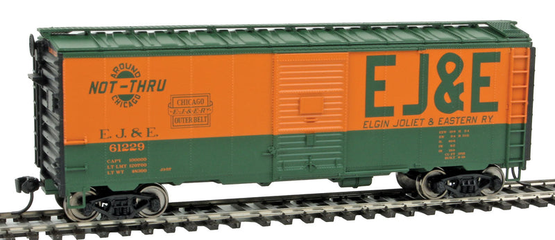 40' AAR 1944 Boxcar - Ready to Run -- Elgin, Joliet & Eastern #61229 (orange, green; Large EJ&E, Not Thru Slogan)-1