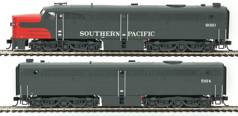 Alco PA-PB Set w/SoundTraxx(R) Sound & DCC -- Southern Pacific(TM) #6010 (A), #5914 (B) (gray, red, white)-1