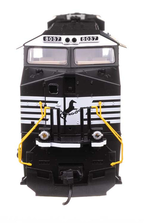 GE ES44AC Evolution Series GEVO - ESU Sound & DCC -- Norfolk Southern #8037-3