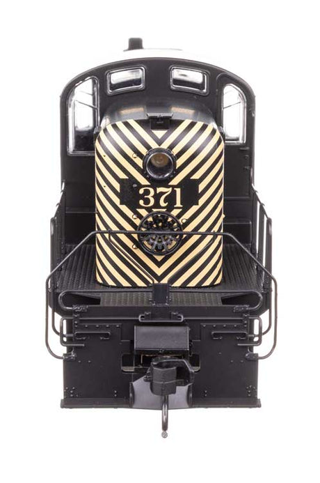 Alco RSC-2 - ESU(R) Sound and DCC -- Soo Line #371-3