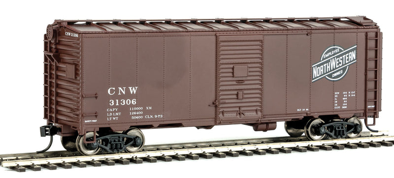 40' AAR Modified 1937 Boxcar - Ready to Run -- Chicago & North Western(TM) #31306 (Boxcar Red, black; Employee Owned Logo)-1