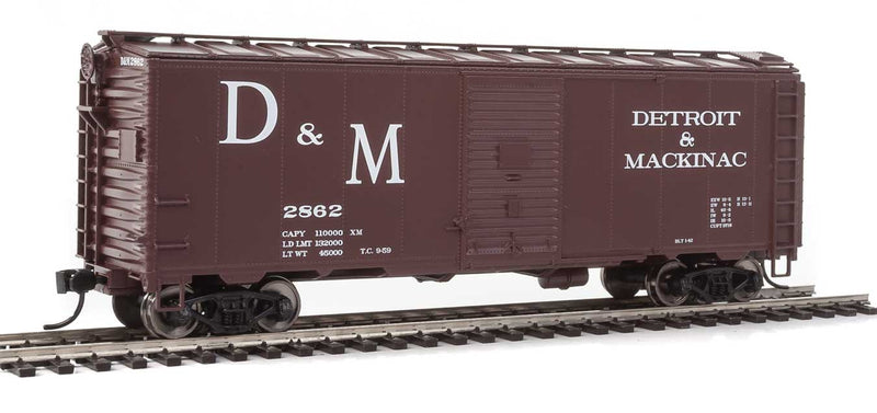 40' AAR Modified 1937 Boxcar - Ready to Run -- Detroit & Mackinac #2862 (Boxcar Red, white; Large D&M)-1