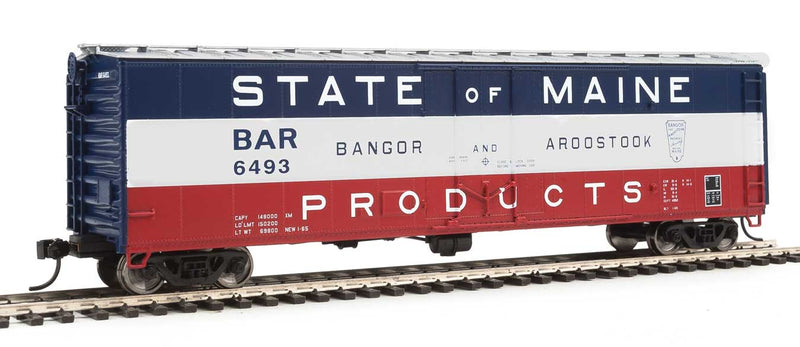 50' PC&F Insulated Boxcar - Ready to Run -- Bangor & Aroostook #6493 (State of Maine; silver, red, white, blue)-1