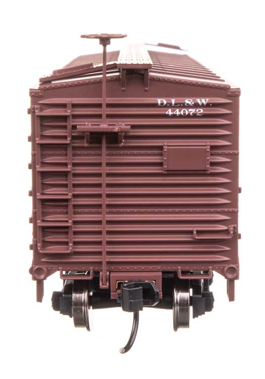 40' Double Sheathed Wood Boxcar - Ready to Run -- Delaware, Lackawanna & Western #44072-3