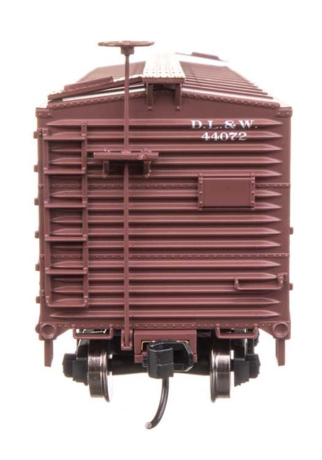40' Double Sheathed Wood Boxcar - Ready to Run -- Delaware, Lackawanna & Western #44072-3