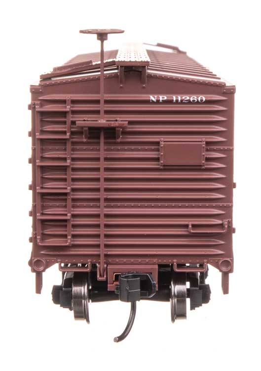 40' Double Sheathed Wood Boxcar - Ready to Run -- Northern Pacific #11260-3