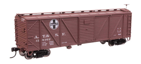 40' ARA Single Sheathed Boxcar - Ready to Run -- Atchison, Topeka & Santa Fe #124302 (A. T.& S. F. Style; Circle-Cross Logo)-2