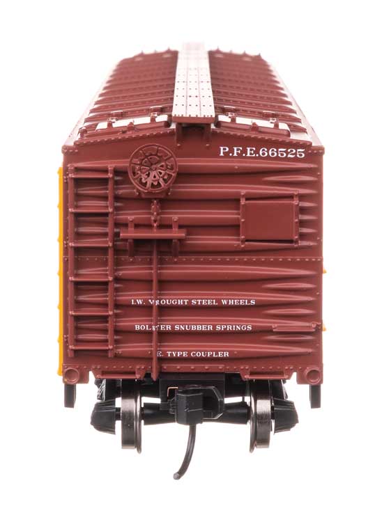 40' Wood Reefer with Steel ends - Ready to Run -- Pacific Fruit Express #66525-3
