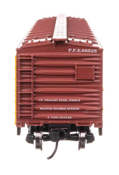 40' Wood Reefer with Steel ends - Ready to Run -- Pacific Fruit Express #66525-4