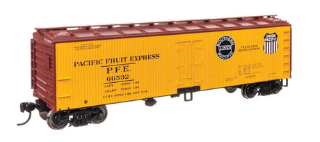 40' Wood Reefer with Steel ends - Ready to Run -- Pacific Fruit Express #66532-2