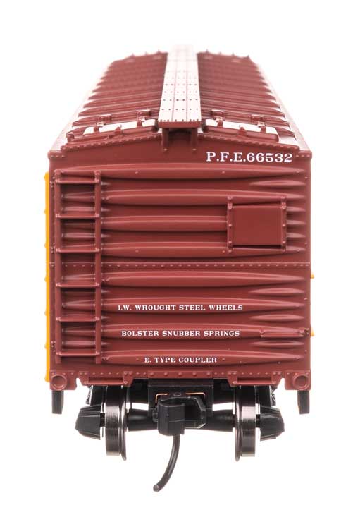 40' Wood Reefer with Steel ends - Ready to Run -- Pacific Fruit Express #66532-4