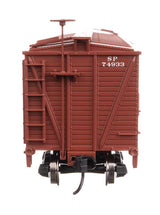 40' Wood Stock Car - Ready to Run -- Southern Pacific(TM) #74933-3