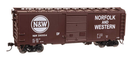 40' ACF Welded Boxcar w/8' Youngstown Door - Ready to Run -- Norfolk & Western #390004