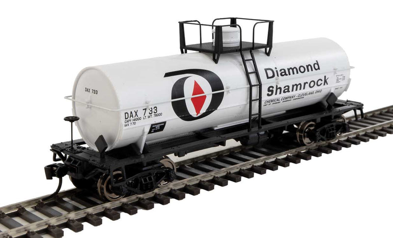 36' Chemical Tank Car - Ready to Run -- Diamond Shamrock DAX #733-1
