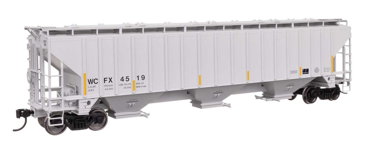 57' Trinity 4750 3-Bay Covered Hopper - Ready to Run -- General Electric Rail Service WCFX #4519-1