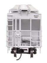 57' Trinity 4750 3-Bay Covered Hopper - Ready to Run -- General Electric Rail Service WCFX #4522-3