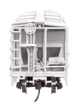 ACF 1958 Cu Ft Covered Hopper - Ready to Run -- Chicago & North Western(TM) #69471-3