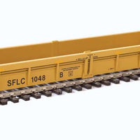 Thrall 5-Unit Rebuilt 40' Well Car - Ready to Run -- Santa Fe Leasing SFLC #1048 A-E (yellow, black, yellow conspicuity stripes)