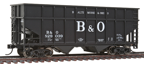 36' Wood Chip Hopper - Ready to Run -- Baltimore & Ohio #829039 (black, Billboard B&O)
