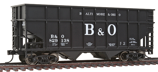 36' Wood Chip Hopper - Ready to Run -- Baltimore & Ohio #829138 (black, Billboard B&O)
