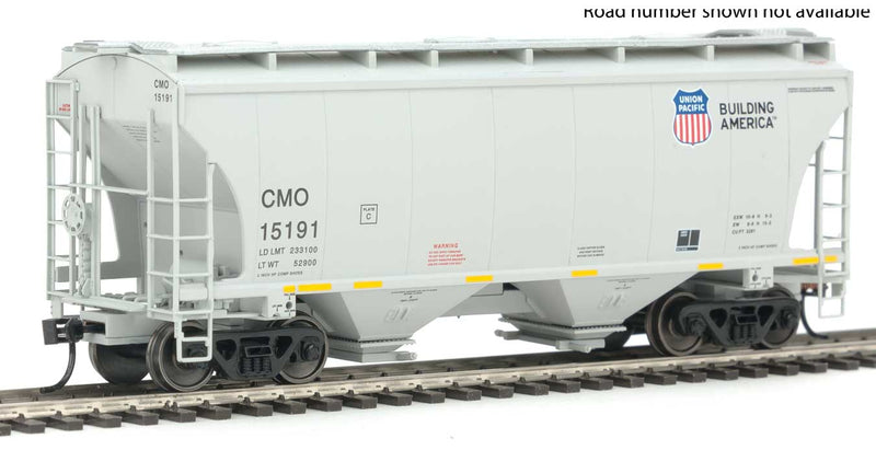 39' Trinity 3281 2-Bay Covered Hopper - Ready-to-Run -- Union Pacific(R) CMO #15062 (gray, Building America, yellow conspicuity mark