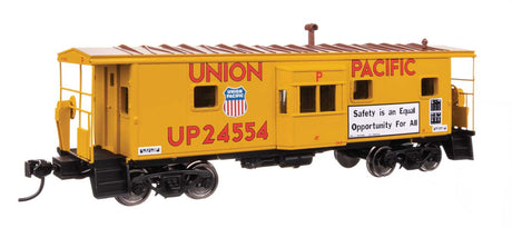 International Bay Window Caboose - Ready to Run -- Union Pacific(R) #24508-2