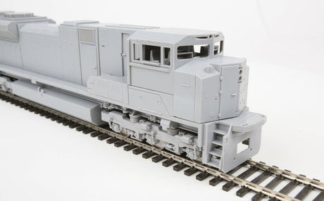 EMD SD70ACe - Standard DC -- Undecorated (Low Headlight)-3