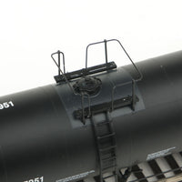 40' Trinity 14,000-Gallon Molten Sulfur Tank Car - Ready to Run -- General American Tankcar GATX #7951 (black)