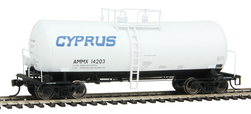 40' UTLX 16,000-Gallon Funnel-Flow Tank Car - Ready to Run -- Cyprus AMMX #14204 (white, blue)-1