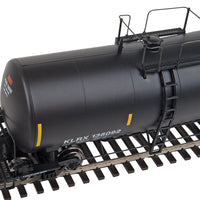 40' UTLX 16,000-Gallon Funnel-Flow Tank Car - Ready to Run -- KLRX #136192 (black, yellow Conspicuity Marks)