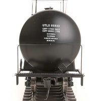 40' UTLX 16,000-Gallon Funnel-Flow Tank Car - Ready to Run -- Amaizo UTLX #66833