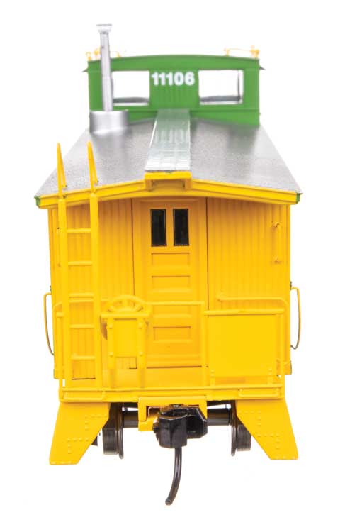 30' GTW Style Wood Caboose with Offset Coupola - Ready To Run -- Burlington Northern #11106-3
