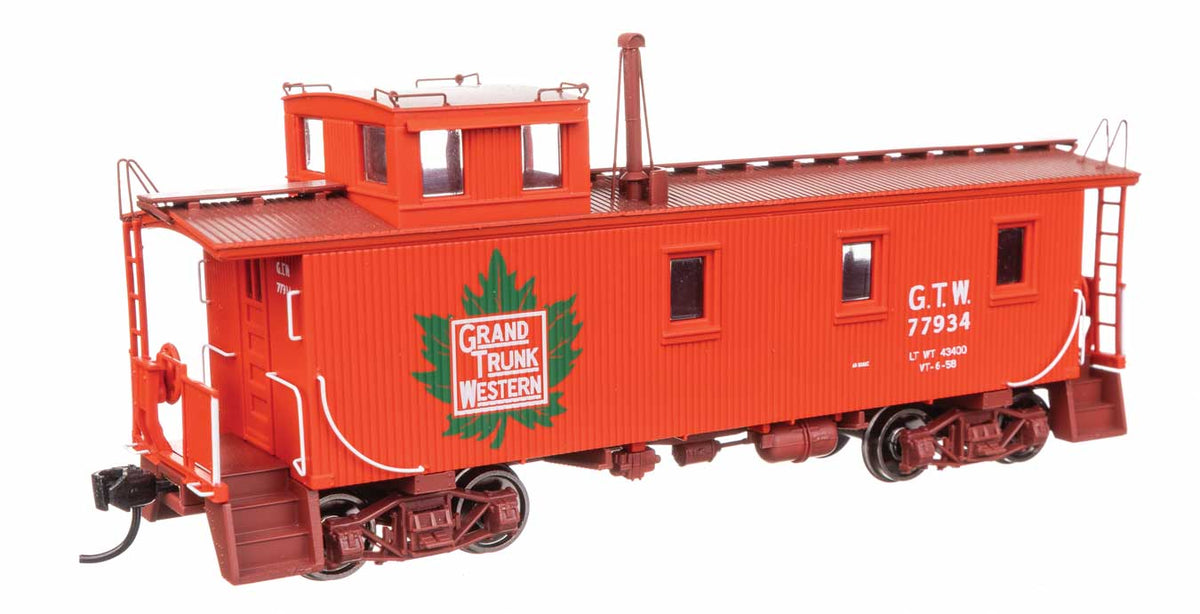 30' GTW Style Wood Caboose with Offset Coupola - Ready To Run -- Grand Trunk Western (Early) #77934-2