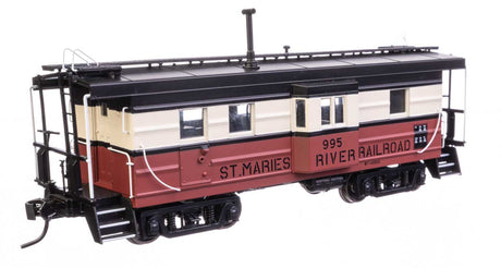 Milwaukee Road Rib Sided Caboose -- St. Maries River Railroad #995 (red, white, black; oil stove)-2
