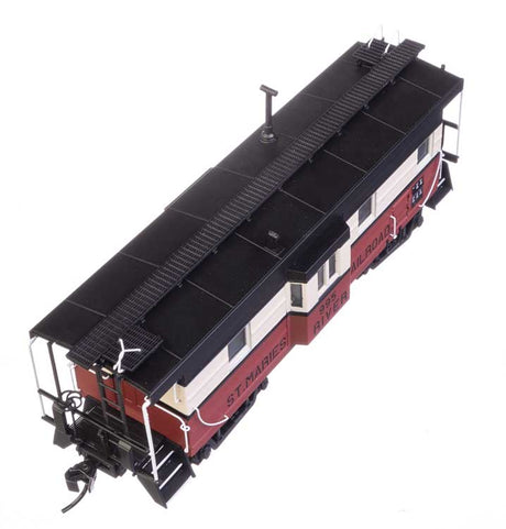 Milwaukee Road Rib Sided Caboose -- St. Maries River Railroad #995 (red, white, black; oil stove)-5