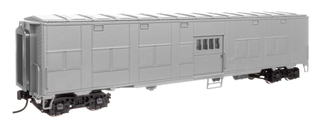 C&O-Style Express Boxcar Troop Sleeper Conversion - Ready to Run -- Undecorated