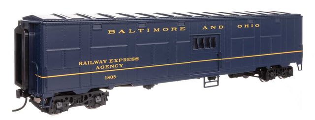 C&O-Style Express Boxcar Troop Sleeper Conversion - Ready to Run -- Baltimore & Ohio #1808-1