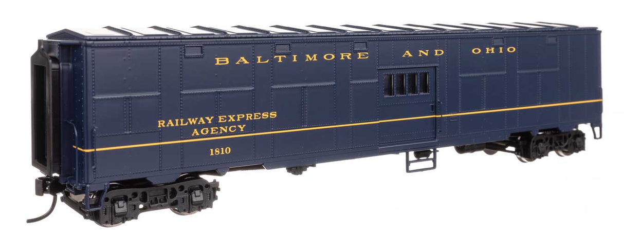 C&O-Style Express Boxcar Troop Sleeper Conversion - Ready to Run -- Baltimore & Ohio #1810-1