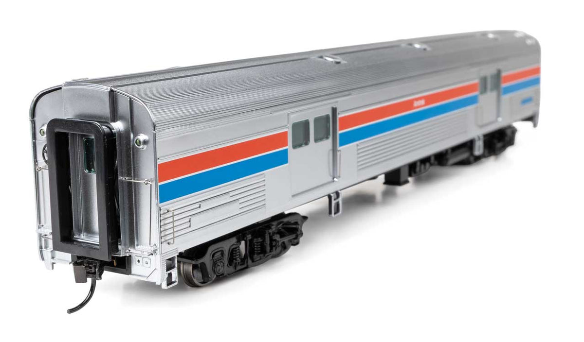 73' Budd Baggage Car - Ready to Run -- Amtrak Phase II Decal-3