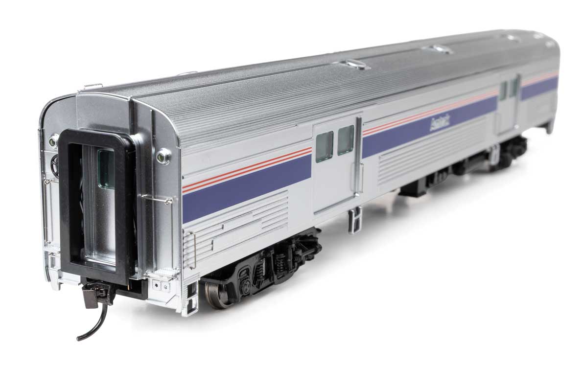 73' Budd Baggage Car - Ready to Run -- Amtrak Phase IV (black lettering) decal-3