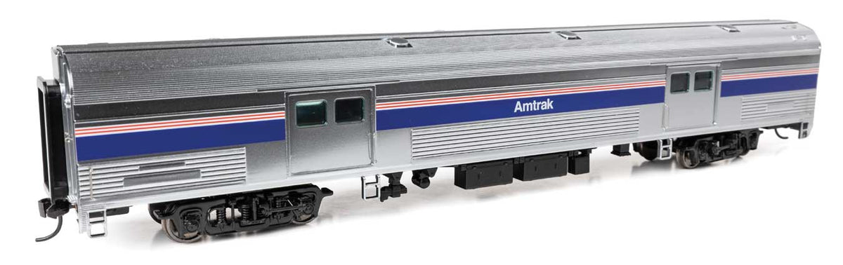 73' Budd Baggage Car - Ready to Run -- Amtrak Phase IV (white lettering) Decal-1