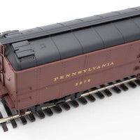 50' Pennsylvania Class R50b Express Reefer -- Pennsylvania Railroad #2676 (Summer 1945 Scheme; Tuscan, black, Dulux Gold)