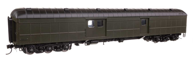 70' Heavyweight Baggage Car - Ready to Run -- Painted, Unlettered, Arched Roof-1