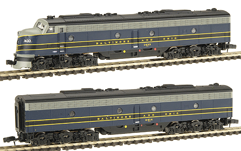 PROTO N EMD Diesel E8 A-B Set - Powered A & B - Assembled -- Baltimore & Ohio #1433 & #2414 (blue, gray, black)