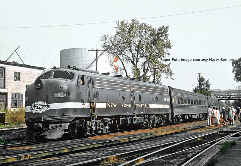 EMD E8A-A Set - LokSound Select DCC and Sound -- New York Central #4056, 4095 (Dark Gray, white) ***CANCELLED***